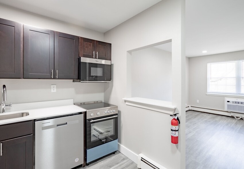 Building Photo - Pleasant Acres