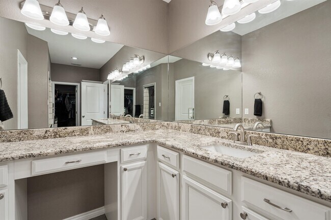 Building Photo - 266 Cielo Grande