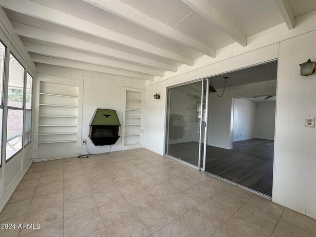 Building Photo - 11013 N 110th Dr