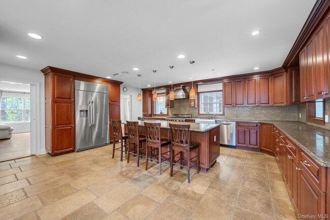 Building Photo - 87 Arleigh Rd