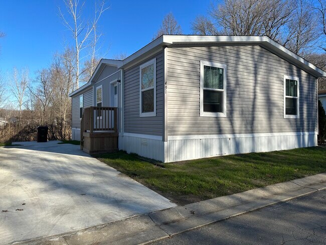 Building Photo - 491 Spanish Oak Ln