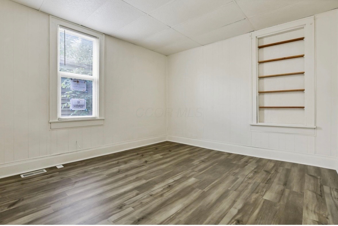 Building Photo - 52 N Yale Ave