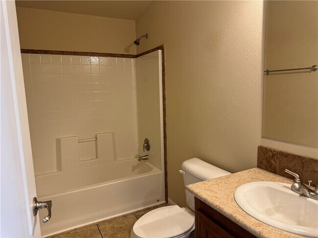 Building Photo - 4318 Amanda Ave