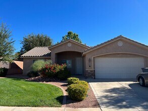 Building Photo - Great 3 bedroom 2 bath home in St George!