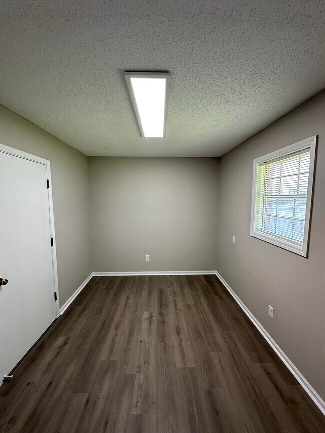 Building Photo - 7923 Neshoba Rd