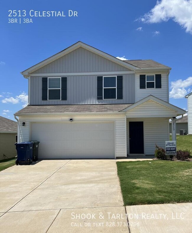 Building Photo - 2513 Celestial Dr