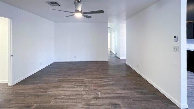 Building Photo - 13408 Thompson Rd