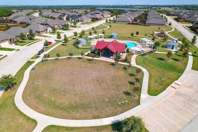 Building Photo - 3113 Brazos Dr