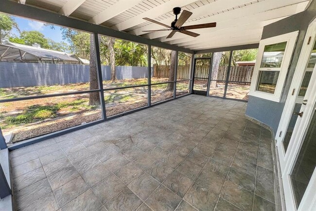 Building Photo - 3865 Donna Lynn Ln