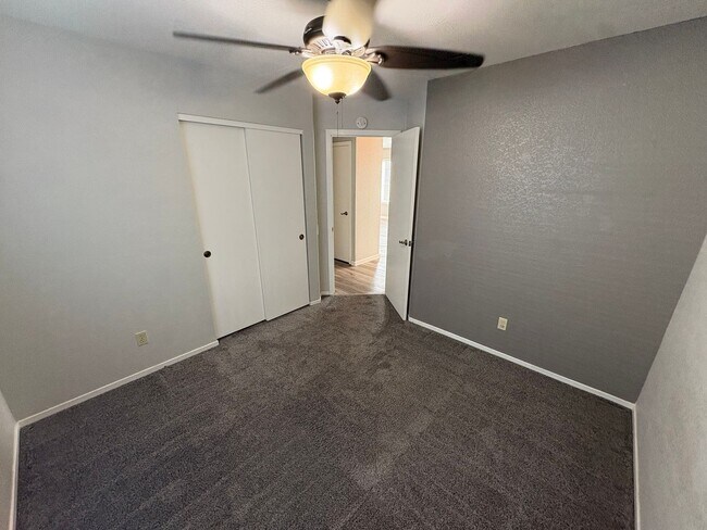 Building Photo - Cozy 3 Bed 2 Bath Home in Brentwood