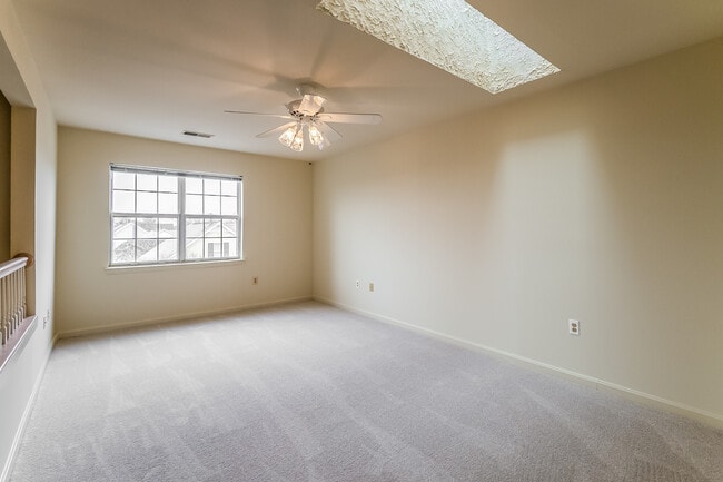 Building Photo - 413 Ridgepoint Pl