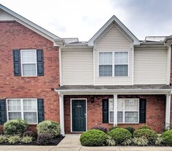 Building Photo - Renovated Townhome Barfield Commons