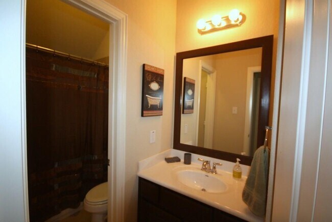 Building Photo - 2839 Nolina Ln
