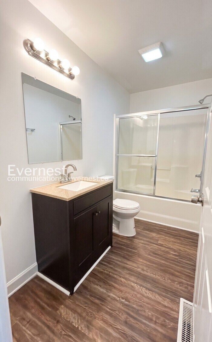 Building Photo - 2280 Aurelia Ct