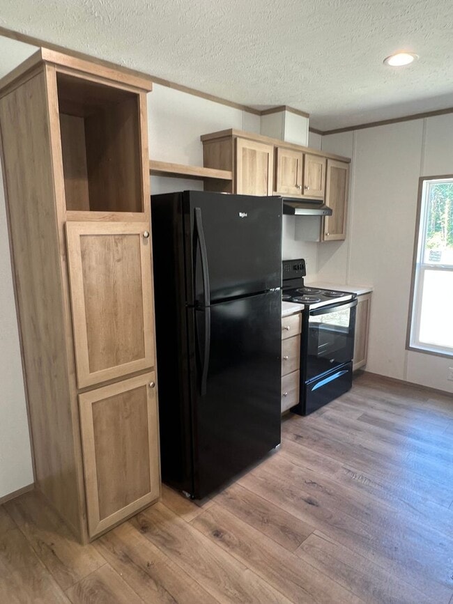 Building Photo - New! Move In Ready & Close to Downtown Aynor!