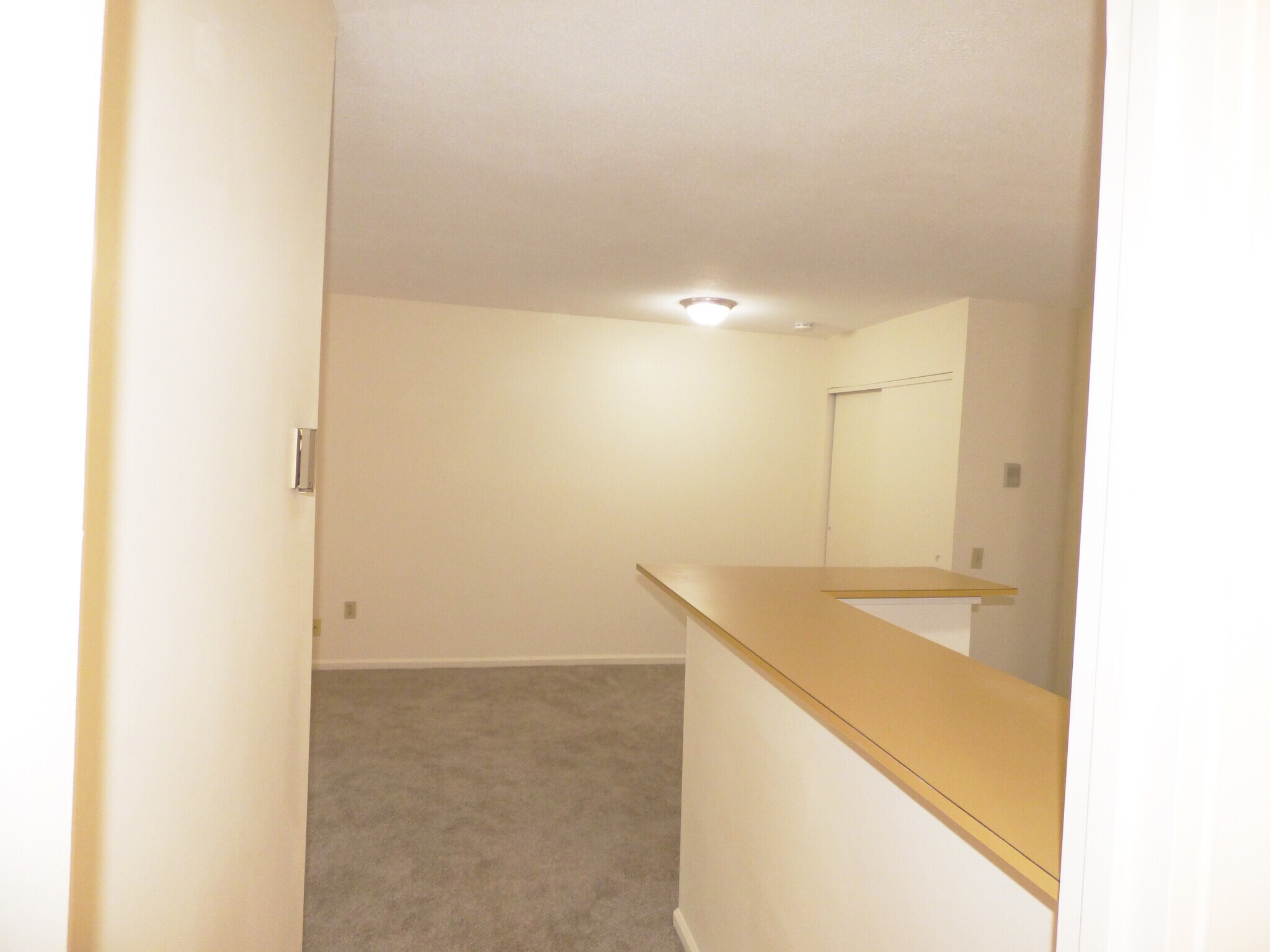 Building Photo - 24 Prospect St