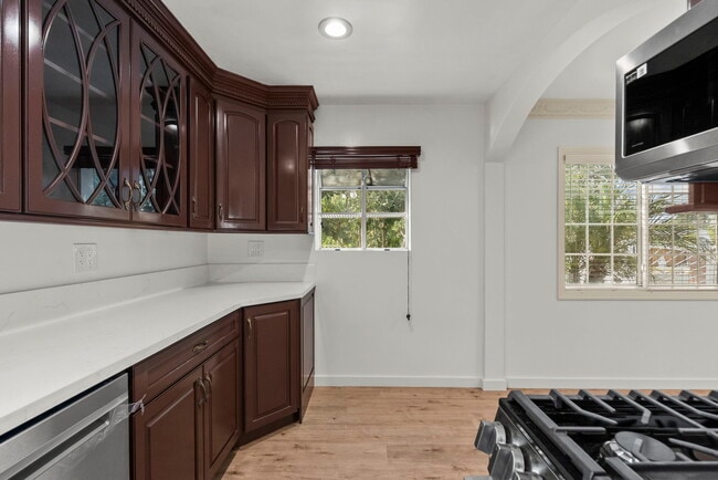 Building Photo - 18621 Bryant St