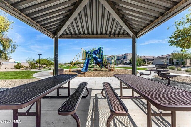 Building Photo - 6759 N 128th Dr