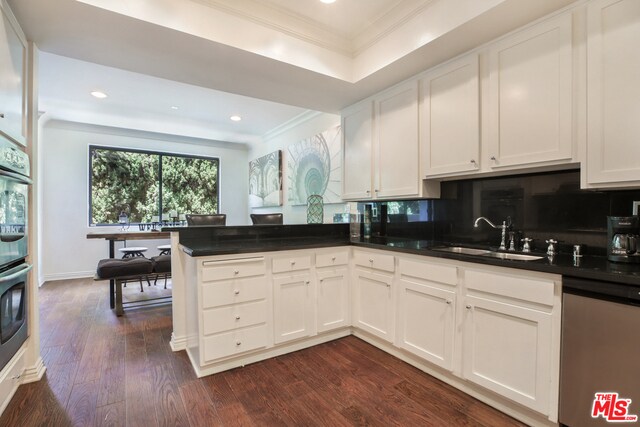 Building Photo - 423 N Palm Dr