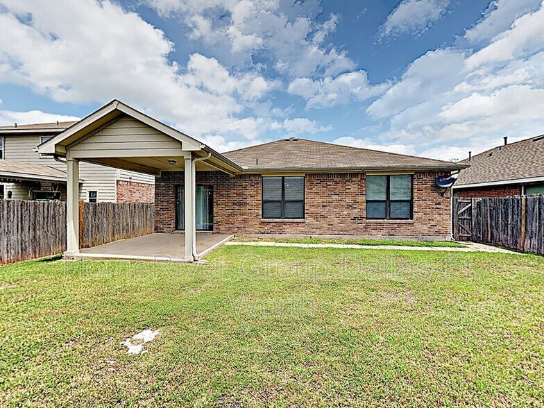 Building Photo - 10709 Lipan Trail