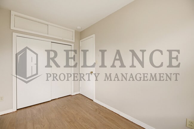 Building Photo - 1718 Walker W St