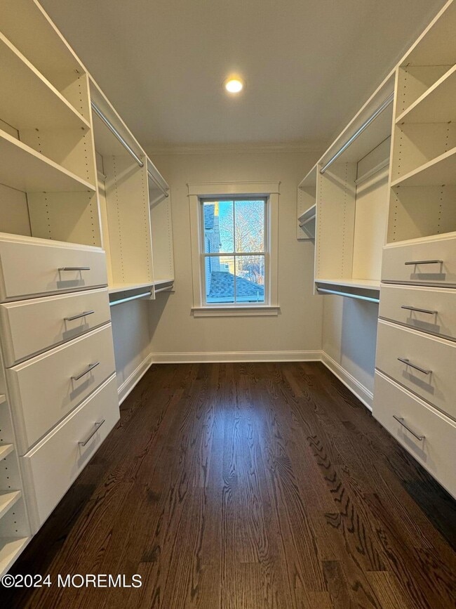 Building Photo - 67 W Sunset Ave