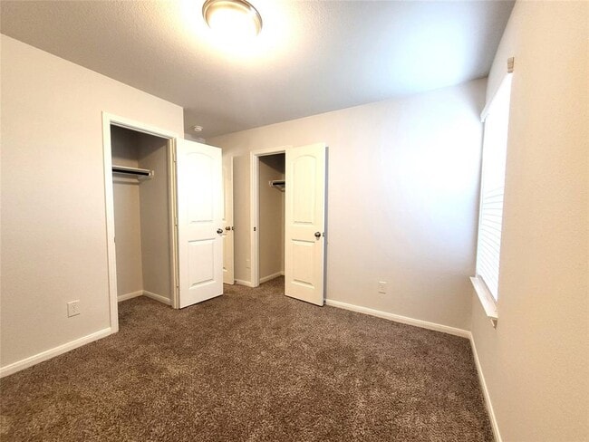 Building Photo - 1227 Marvista Ln