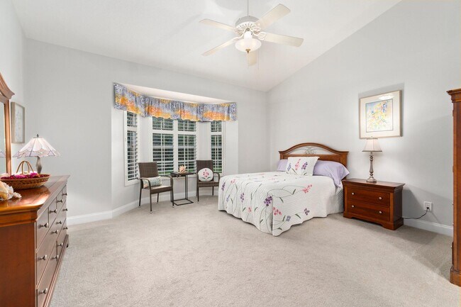 Building Photo - 1594 SW Harbour Isles Cir