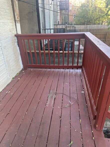 Building Photo - 1409 McCulloh St