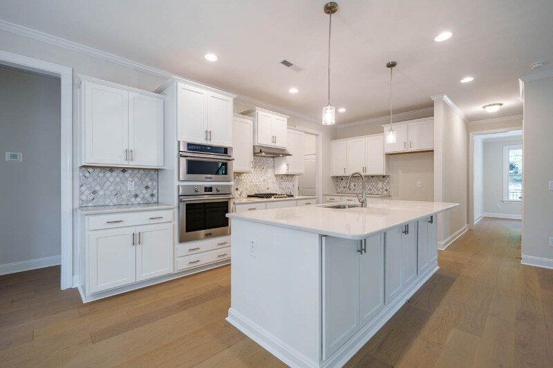 Building Photo - 605 Chapel Ridge Dr