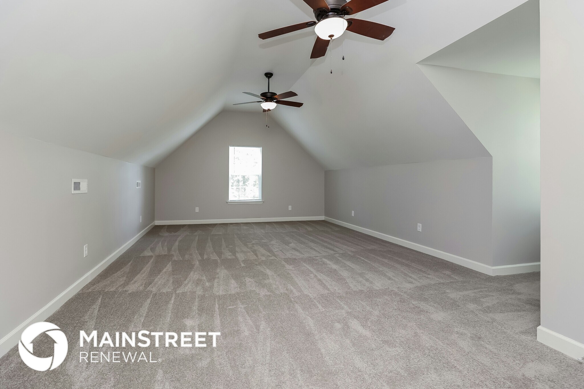 Building Photo - 230 Cool Waters Ct