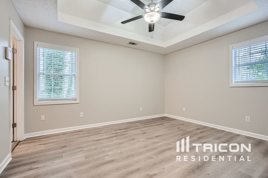 Building Photo - 1761 Silver Leaf Ct SW