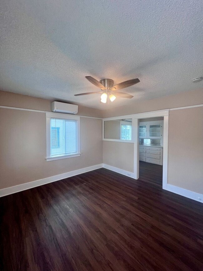 Building Photo - 4238 Alabama St