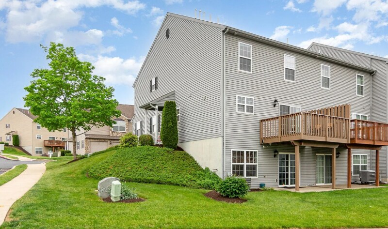 Building Photo - 209 Wooley Hollow Court