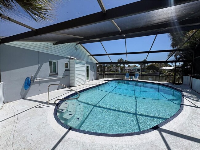 Building Photo - 8434 Boxwood Dr