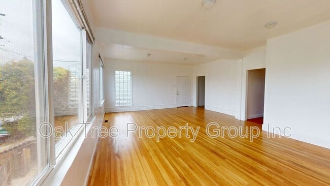 Primary Photo - 1648 Russell St