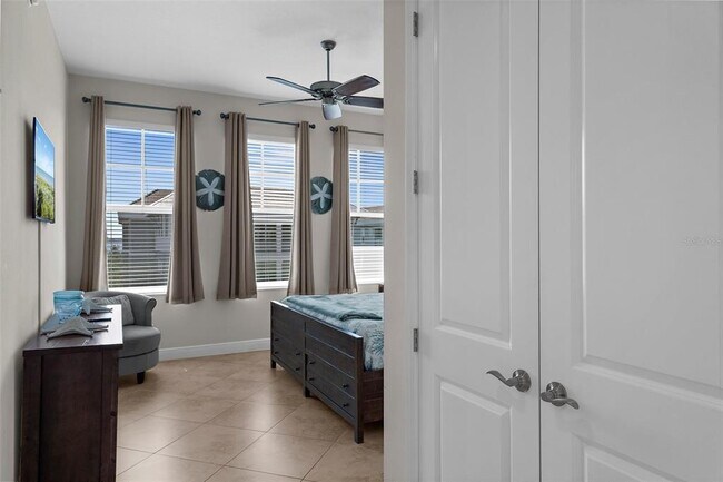 Building Photo - 395 Aruba Cir