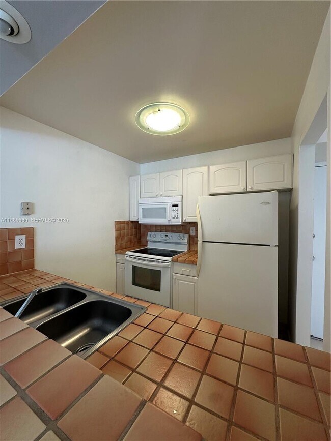 Building Photo - 5505 NW 7th St