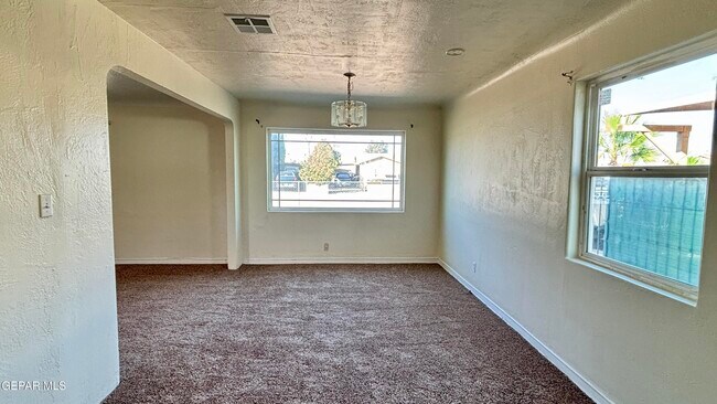 Building Photo - 8033 Carpenter Dr