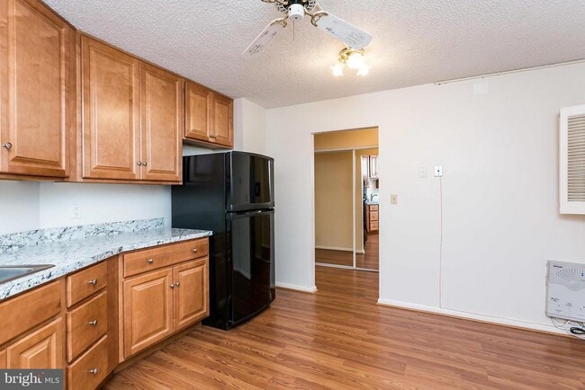 Building Photo - 205 E Joppa Rd