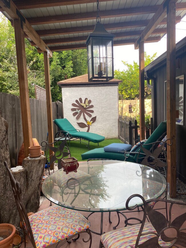 Building Photo - 4721 Cartwright Ave