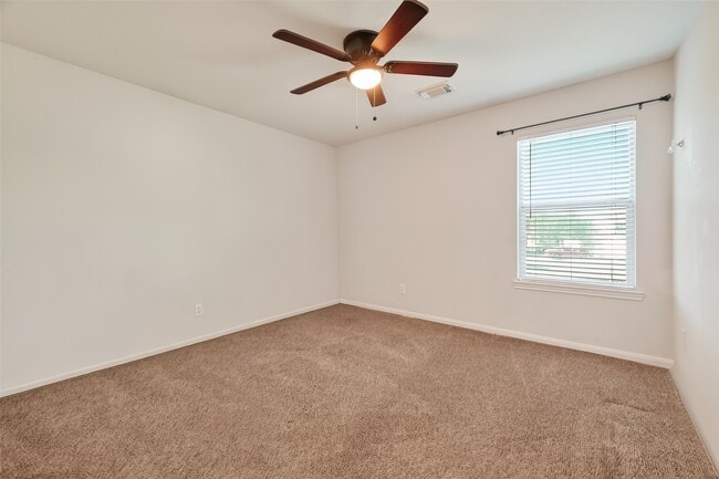 Building Photo - 6523 Mildenhall Ct