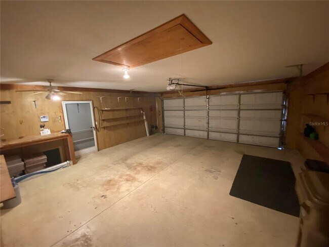 Building Photo - 26840 Racquet Cir