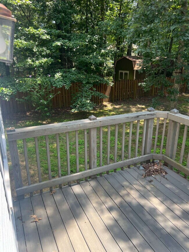 Building Photo - Spacious Colonial Home for Rent in Chancel...