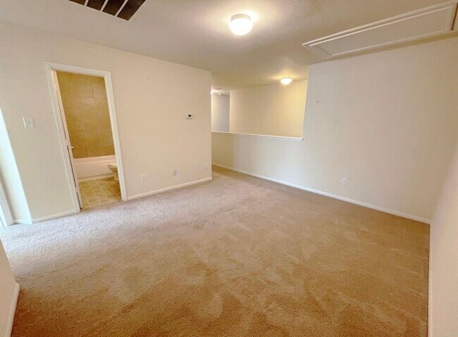 Building Photo - 8318 Greys Ln