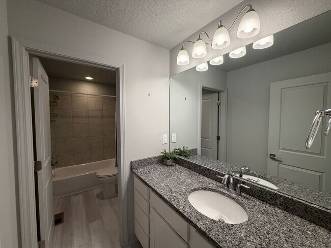 Building Photo - 3 Bedroom New Build Town Home in Mesa Del Sol Near Netflix Studios!