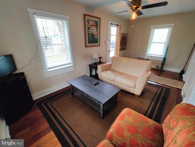 Building Photo - 4884 Charles Town Rd