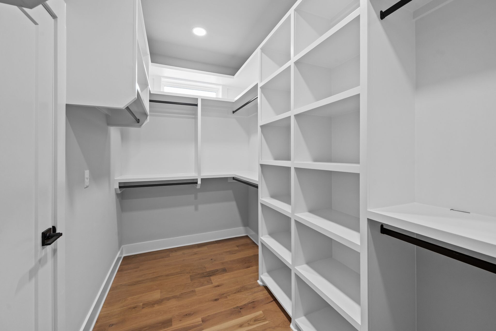 Building Photo - 2521 W Heiman St