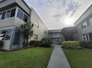 Building Photo - 297 Monaco Way