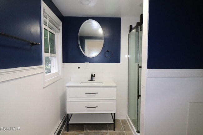 Building Photo - 8 Sweet Brier Dr